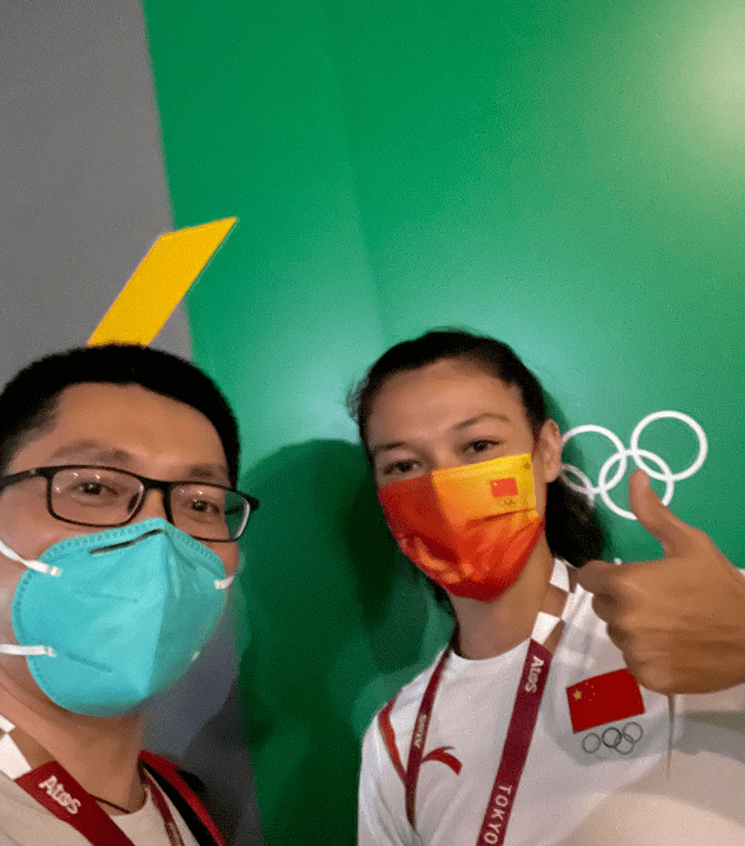 魅力|郑妮娜力和巩立姣同框，气质不同各显实力，归化运动员挺抢镜