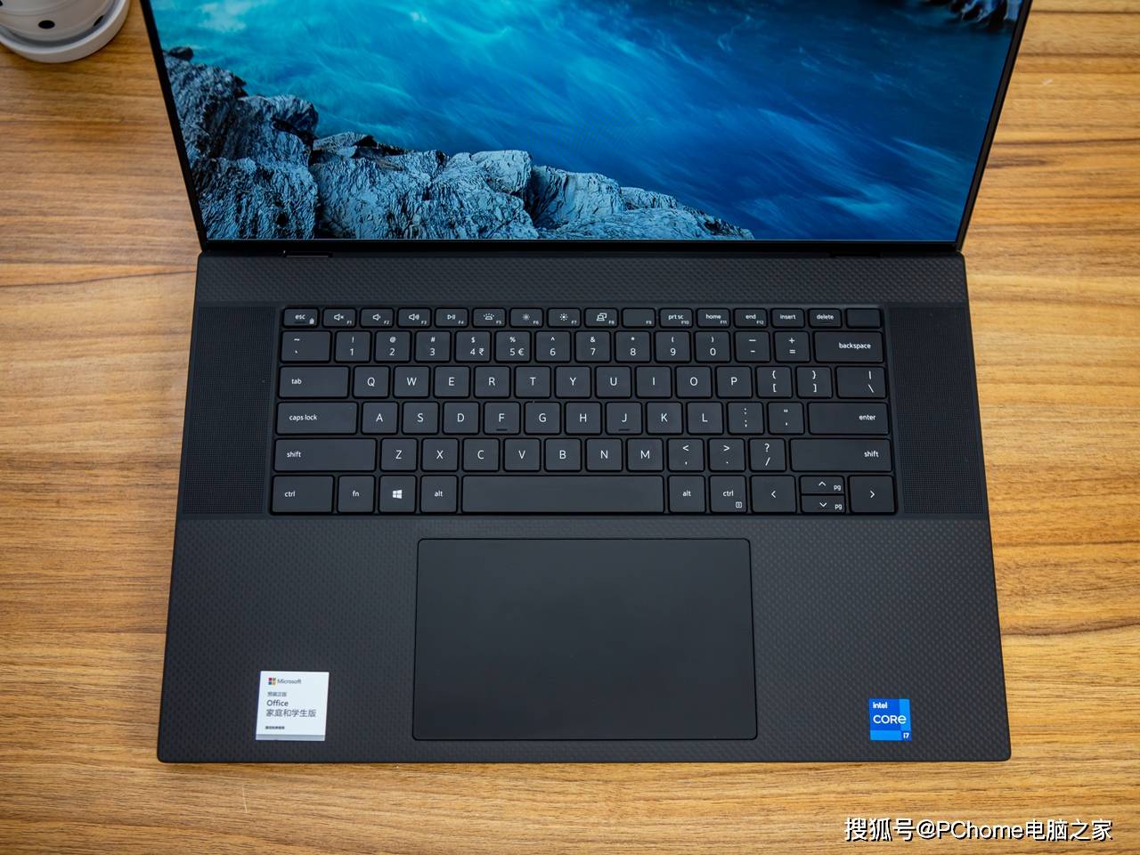 XPS 17