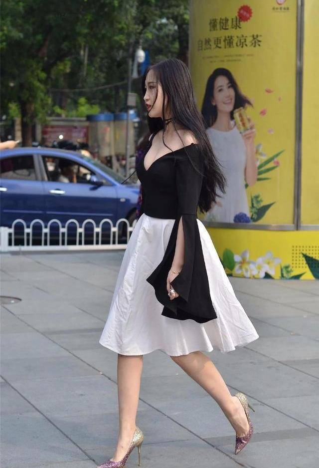 高跟鞋|黑裙姐妹花，时髦又清纯，优雅又不失中美