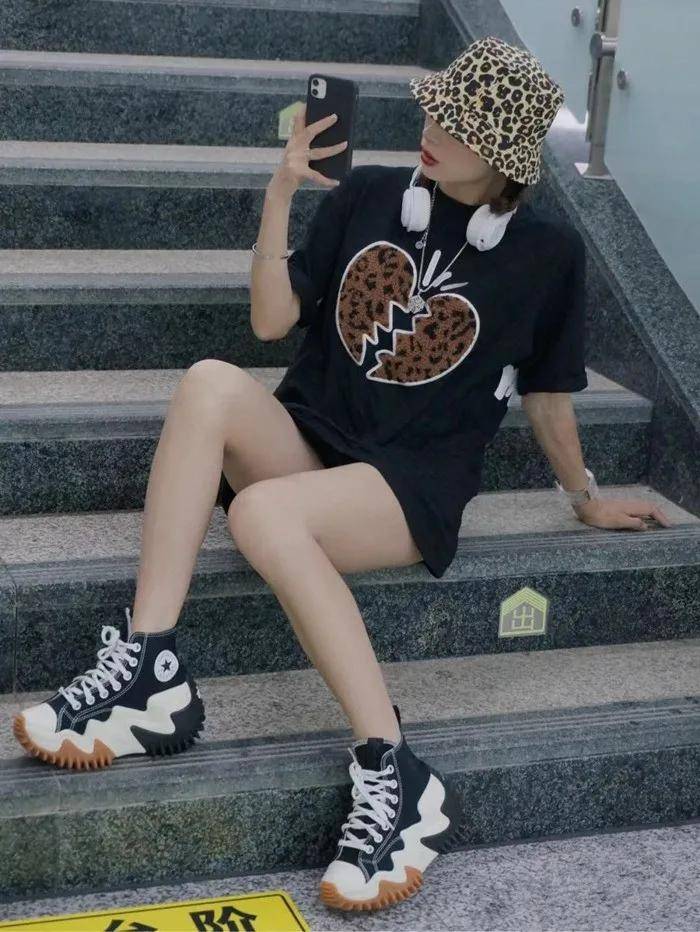 Motion|匡威拔得头筹,超厚增高鞋底俘获了无数小姐姐!