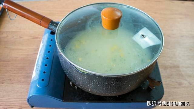 葱花|10分钟做好这碗汤,早餐吃不长胖还营养,孕妇小孩都能吃