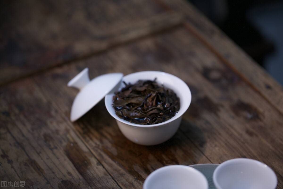 茶叶|花十分钟 ，学会白茶这6种泡法，你也是泡茶高手！