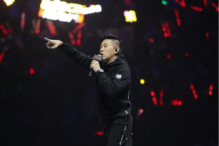 道系rapper刘聪参加《披荆斩棘的哥哥》,他会和GAI一样火爆起来吗?_说唱