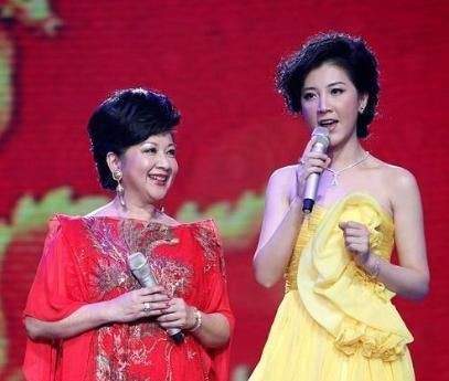 她是电视台当家花旦与任永全被称为金童玉女如今怎样了