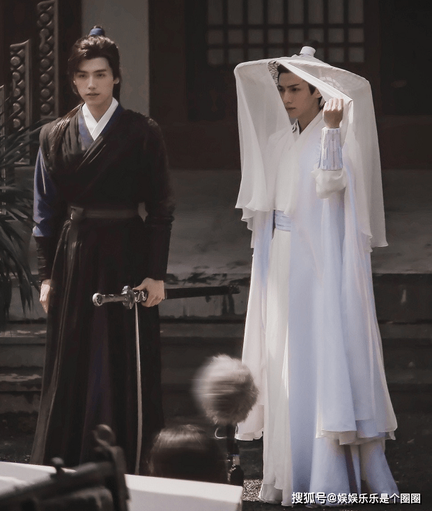 夏天|网传皓衣行定档8月20号，属于罗云熙和陈飞宇的夏天真的要来了？