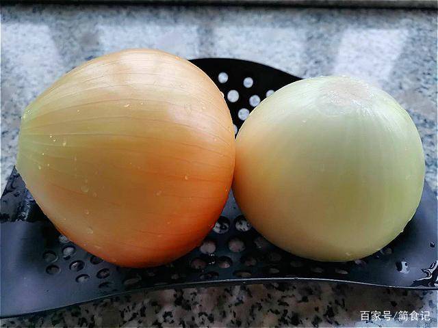 香菜|同是洋葱,“紫皮”和“白皮”有啥区别?菜农:知道后别再乱买了