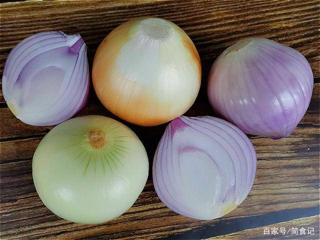 香菜|同是洋葱,“紫皮”和“白皮”有啥区别?菜农:知道后别再乱买了