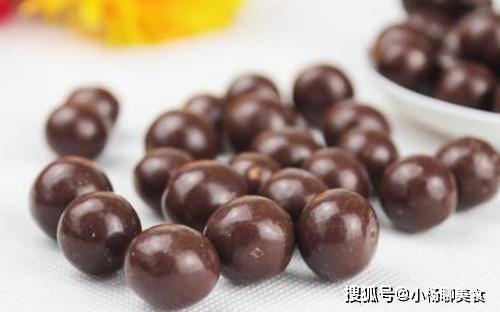 都是小|4种暴露年龄的糖果，吃过一半的都是小哥哥，全吃过的就是老大叔