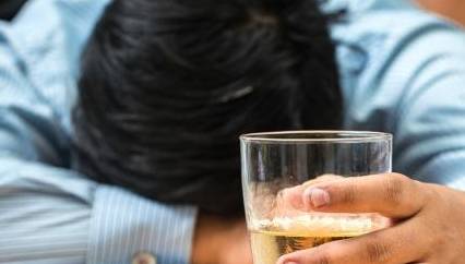 救星|肝硬化的“救星”被发现，不是绿豆，没事喝一点，肝脏悄悄变好了