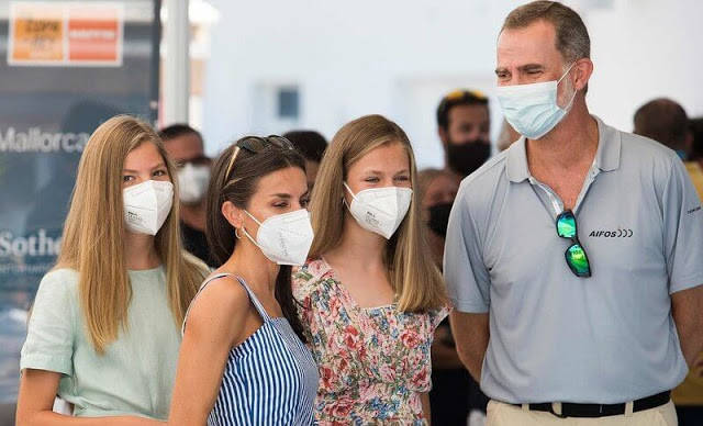 设计|西班牙王后的回眸镜头超惊艳！穿吊带裙秀强悍肌肉，大小公主变美