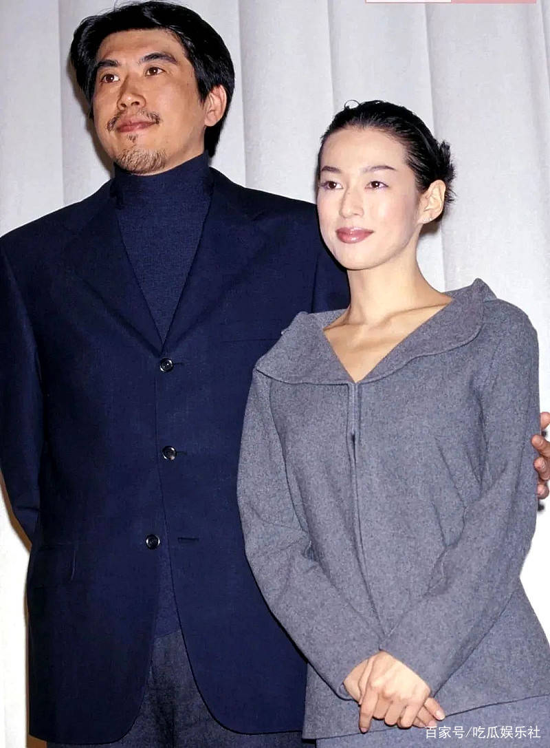 铃木保奈美54岁离婚 从婚外恋开始的婚姻 持续23年后结束 石桥
