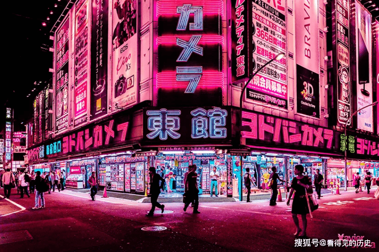 日本东京街头照片 c5ee694c47aa4c759eb56609d904cb95.png