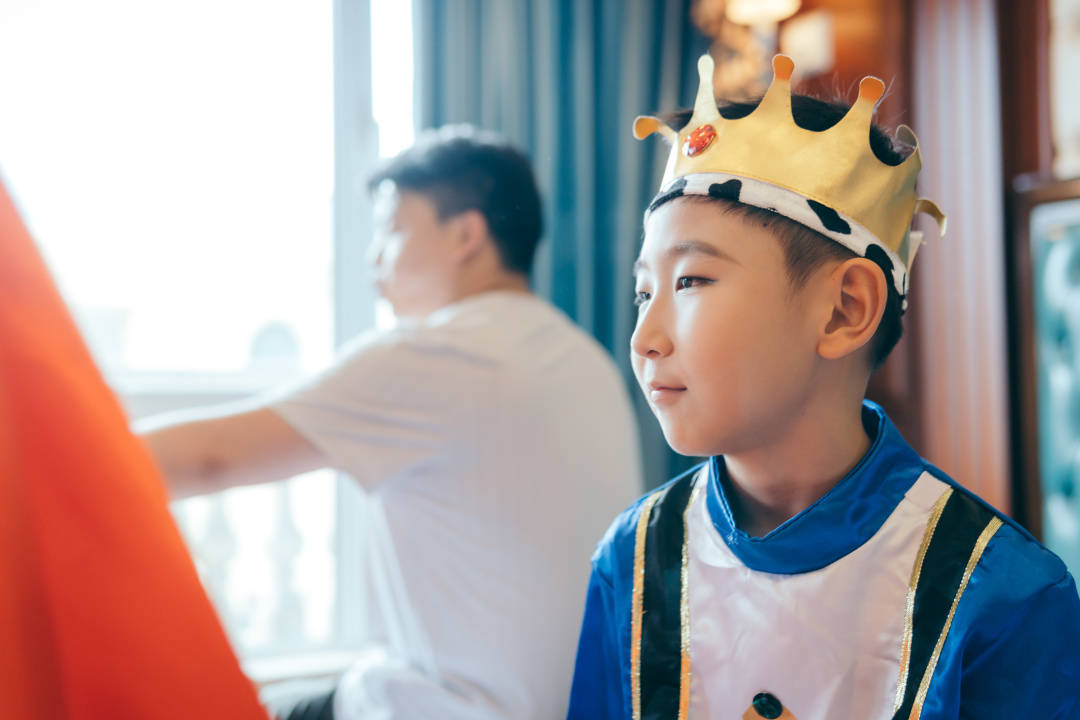 兄弟|心音艺术&高氏兄弟 联合打造的《皇帝的新装》 杀青啦