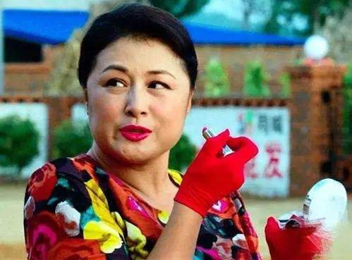 角色|于月仙因车祸不幸遇难！张学松忍痛发讣告，网友：世上再无大脚婶