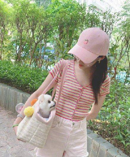 姐妹|“阔腿裤”大势已去，拥有这几条裤装才算真正的时髦