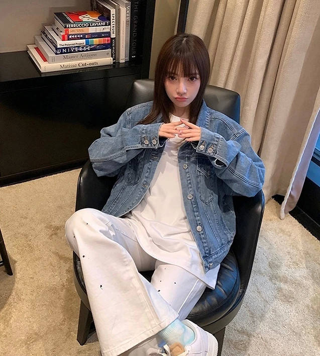 卫衣|有种“整容”叫李小璐卸妆,为证纯天然素颜直播:说她20岁我也信