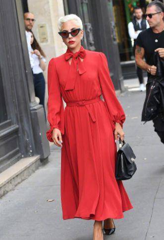 Gaga|这才是Lady Gaga的真实颜值！嘎嘎最新杂志封面，美人鱼裙很美