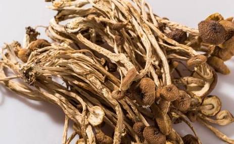 症状|“肝硬化”越来越多?医生提醒:这类“蔬菜”是“祸首”,要忌口