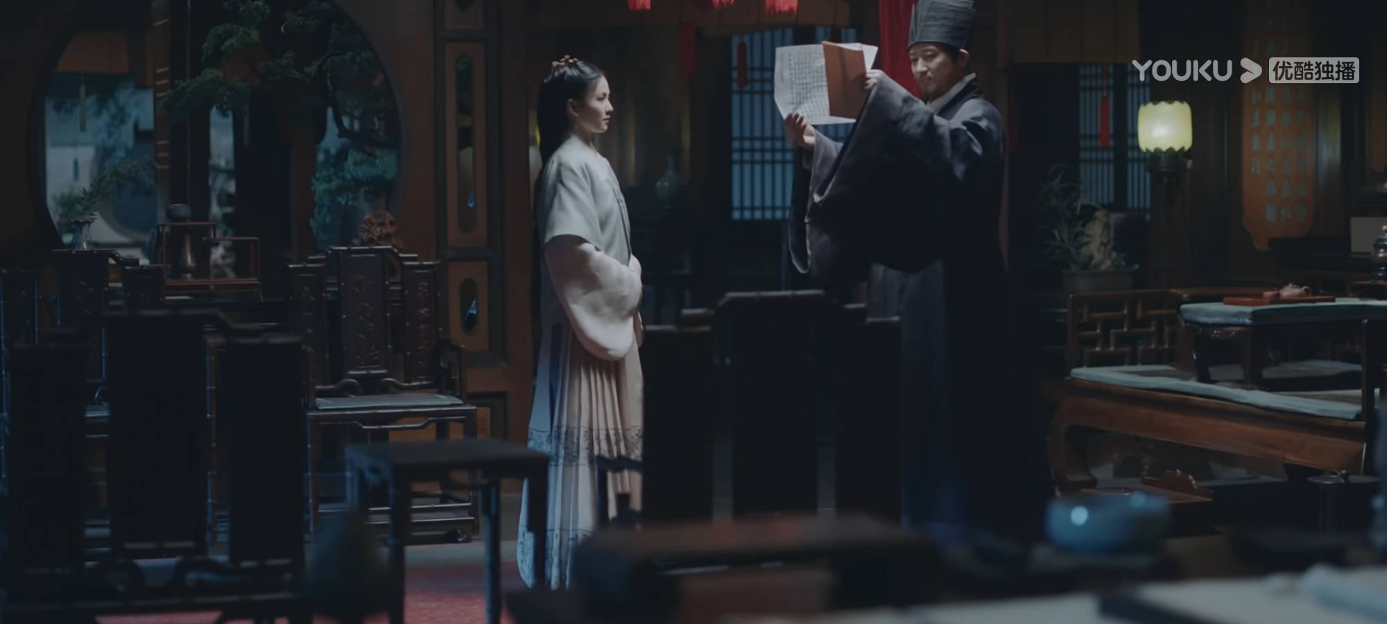 招斗|玉楼春：林少春一招斗败荣寿家、庆喜家两个刁奴，背后最大的依仗竟是他