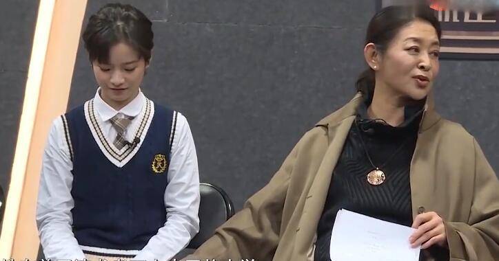 美国|“石头”李庚希高中退学拍戏 倪萍：她读美国高中考不上国内大学