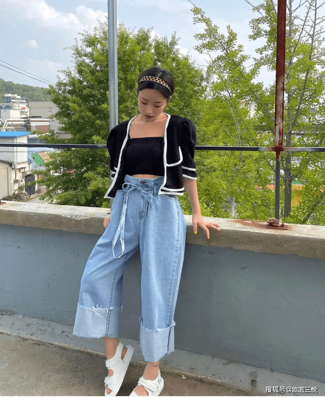 拖鞋|夏天最好看的3款拖鞋穿搭