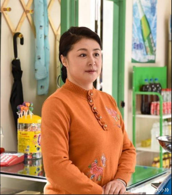 身份|“乡村爱情”长贵悼念谢大脚：长贵和黄世友都找不到挚爱的人了