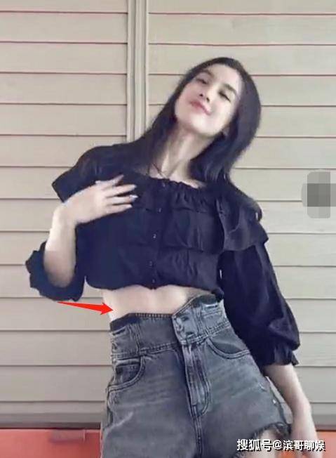 黄圣依|黄圣依高调晒热舞视频！大胆扭腰脐钉洞十分抢眼，肤白到挪不开眼