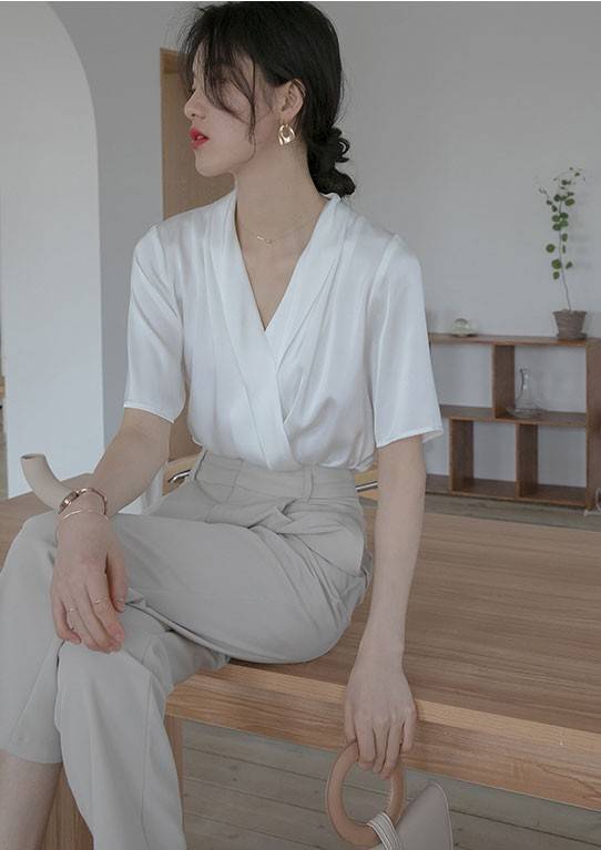 西裤|西裤的魅力不仅因为它的气质感，还因为它百搭显瘦