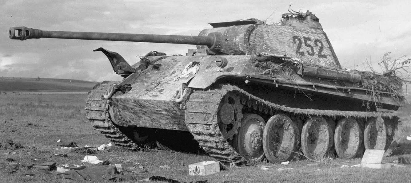 德军“黑豹”坦克优点和缺点_装甲