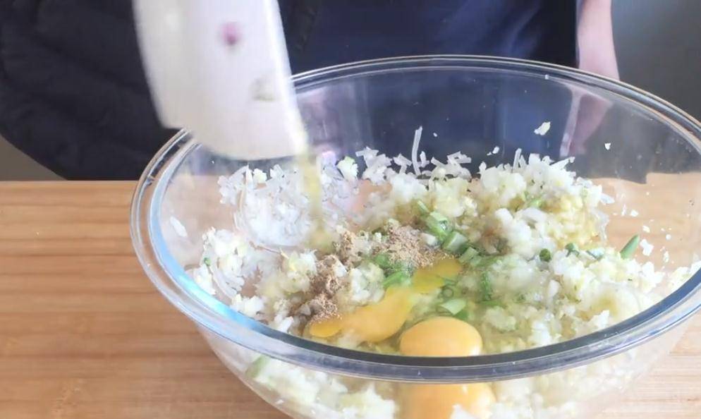 做法|早餐饼最新吃法，不用油不用炸，8分钟做好，上班族也有时间做