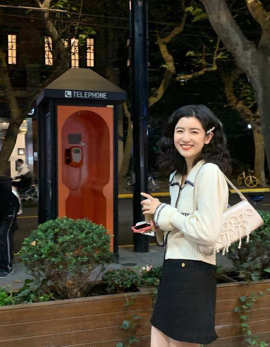 显得|秋冬甜美气质穿搭，既美观又实用，照穿就行