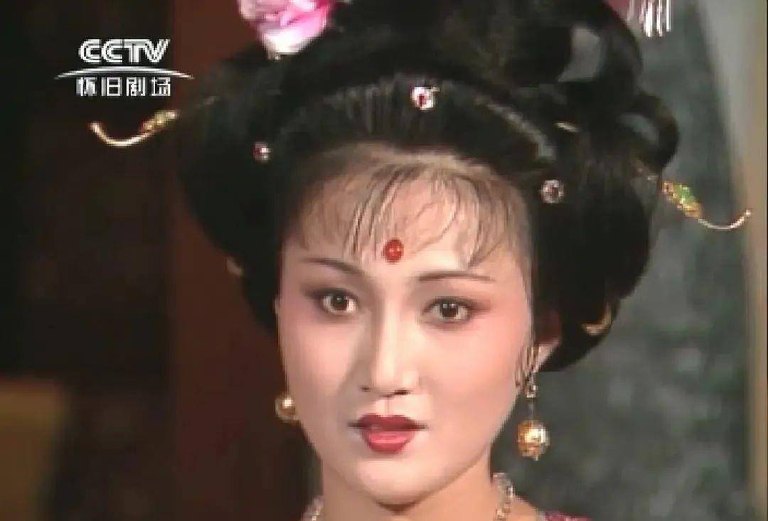 中分|事实证明，拖垮古装剧女演员美貌的不是“梳平”，而是“发包”啊