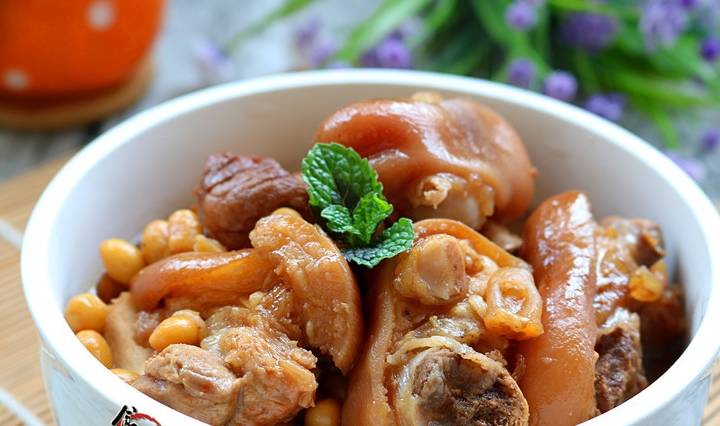 猪脚怎么炖软烂不油腻 abee08a3c01c4683a47a97e634a10b22.jpeg