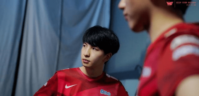 英雄联盟英雄实力排行榜_LOL手游早川登顶王者榜一,耗时12小时,国一劫实力名不虚传!(2)