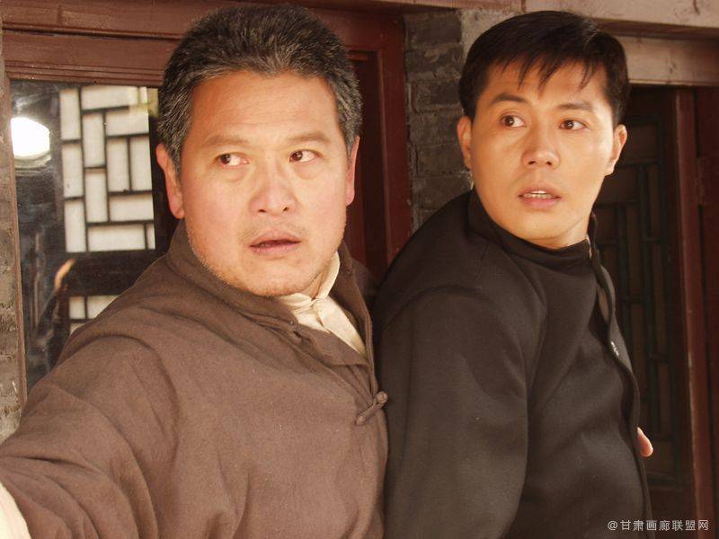 今生是亲人》饰杨连仲《人到四十》——酒鬼刘彪《武装特警》饰陈队长