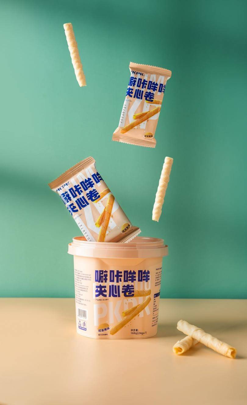 大腦|噼咔哞哞夾心卷獨家“機能芯”零食：刷劇開黑、加班熬夜也能硬核PK！