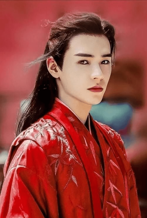 男星|古装红衣美男，龚俊、杨洋、肖战等男星，谁是你心头的朱砂痣？