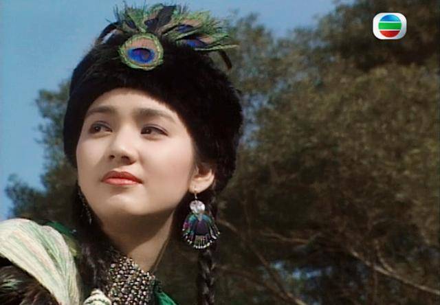 灵气|异域扮相好看的古装美人,只服这20位,辨识度高不说还灵气逼人