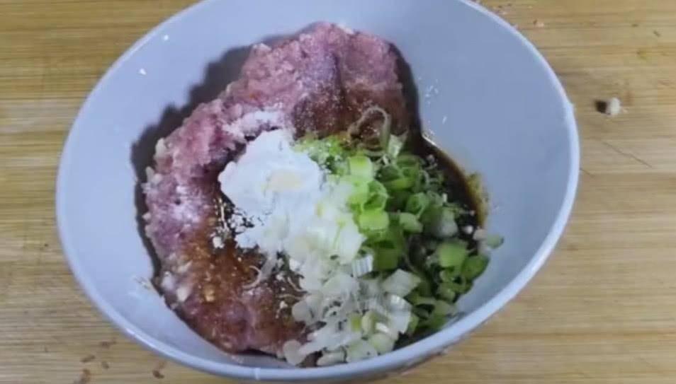 肉馅可以放五香粉吗 24db6215a8b8499c8aa31c6f3246424d.jpeg