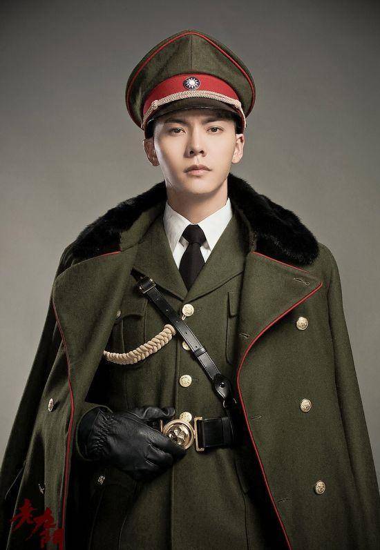 帅最|穿军装最帅的男明星,只服这5位,任嘉伦杨洋上榜,有你男神吗?