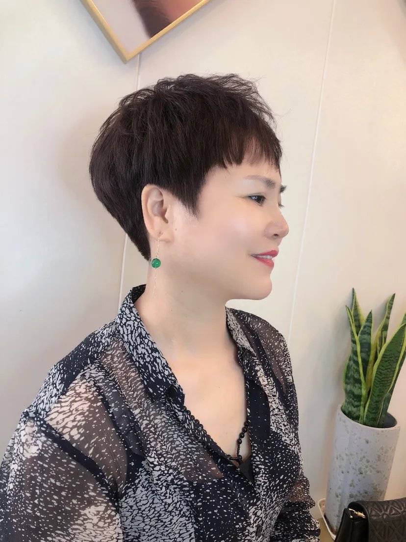 发型|女发不在多选对是关键，这3种发型很不错，瘦脸利落显气质