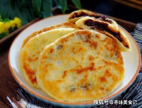 做法|早餐别吃油条了，教你新做法，揉一揉烙一烙，简单好做香软还营养