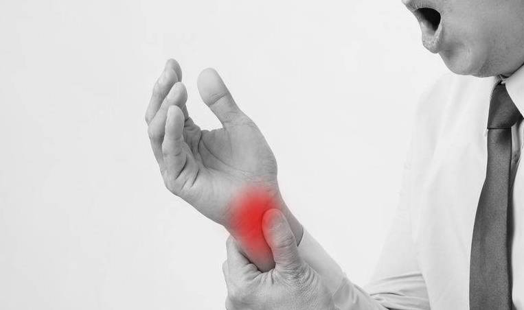 症状|身体若有这些现象，说明血糖过高！无奈解释：能发现的人真不多