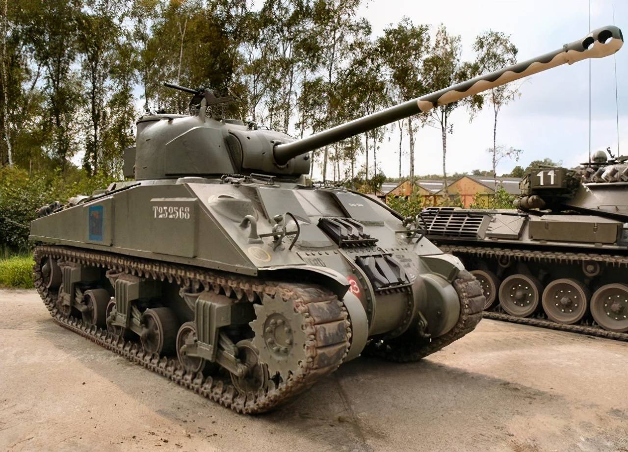 m3难堪大用,m4研发时美军吵成"一锅粥"!"谢馒头"出生记_谢尔曼