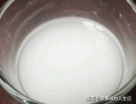 面粉是不是水多的时候发得快 bd66fd0a72564bc68eb7e07f2fe137af.jpeg
