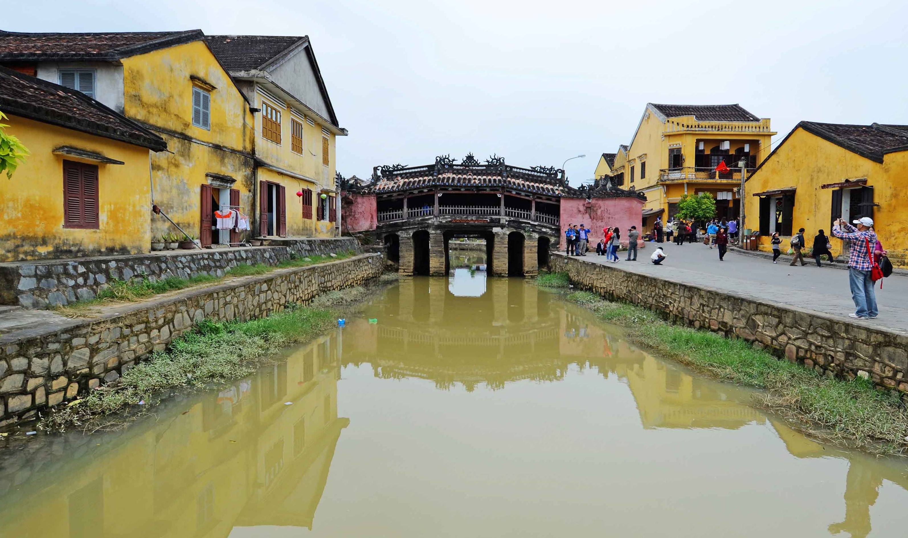 越南有座百年古城，建筑东西合璧，号称“中国以外最中国的地方”