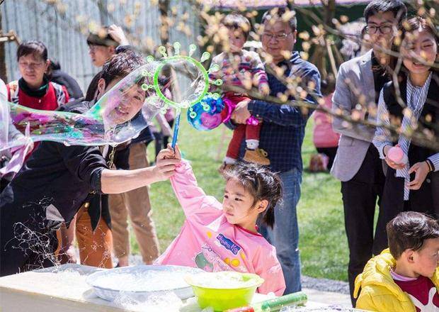 活动|幼儿园做饭亲子活动，百家宴成了鸡蛋宴，家长：没意思