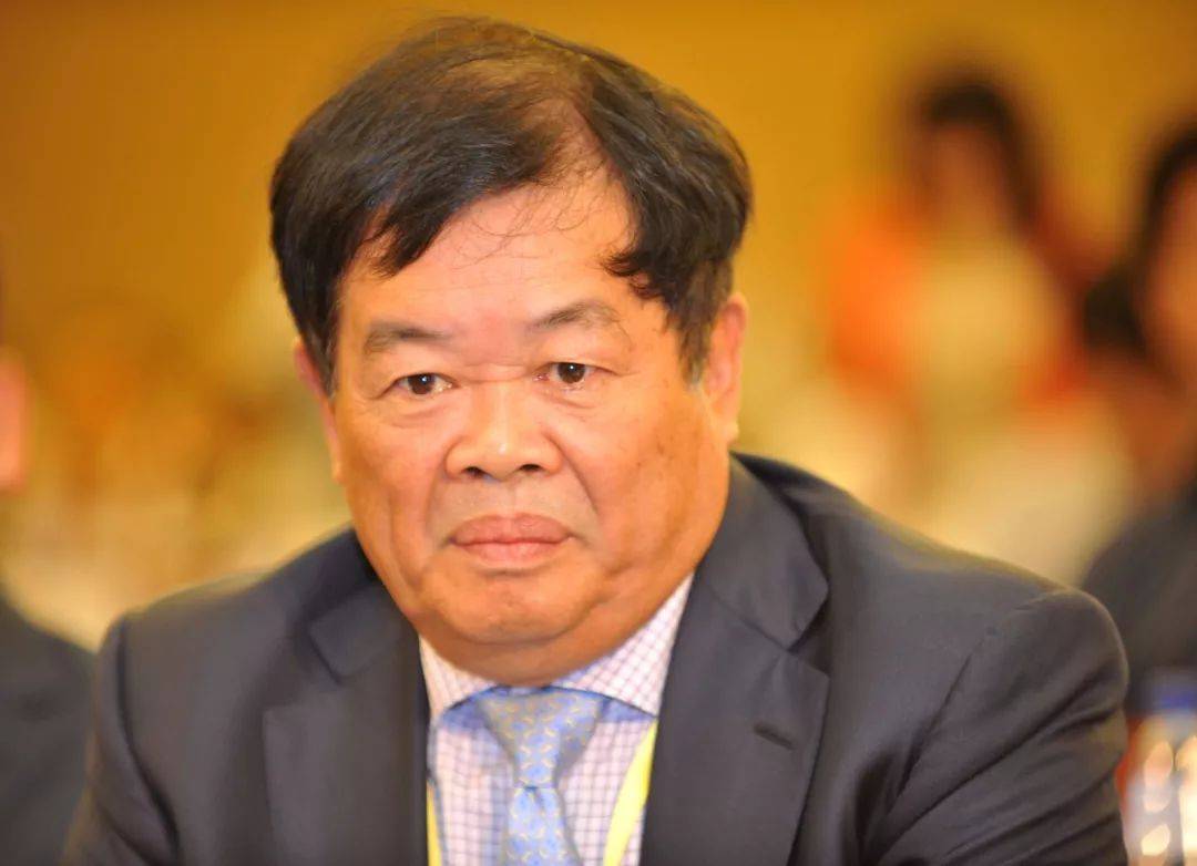 为河南捐1个亿,还捐1百亿盖个公益医院,5千亿公司还不留给儿子_何享健