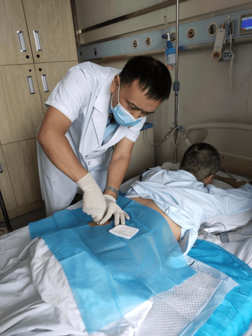 多学科协作下西安市中医医院成功实施骨髓穿刺术1例