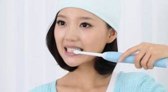 洗头|产后坐月子很重要，但是有四种月子最好别做，真的伤身